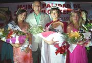 Reina de la Ciudad 2007 Valentina Colomba quien ser acompaada por sus princesas, Stefana Cristhe y Roco Salzmann